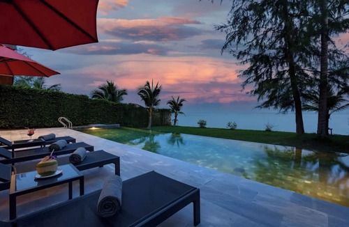 Laem Set Villa | 【 Talay 】 New 5BR Beach Villa Infinity Pool