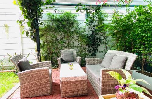 Bang Na Apartment | TEAK VILLA