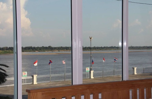 That Phanom Hotel | Thatphanom River View Hotel