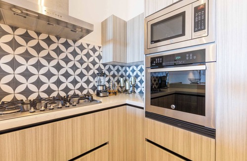 Cerritos Apartment | The Breakers | Cerritos Oceanfront Surfers Place