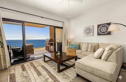 Cerritos Apartment | The Breakers | Cerritos Oceanfront Surfers Place