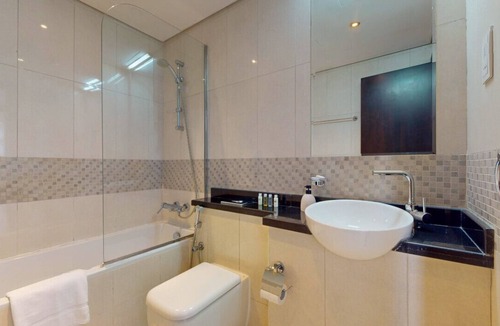 Dubai Sports City Apartment | The Bridge - Tranquil Two Bedroom in Sports City