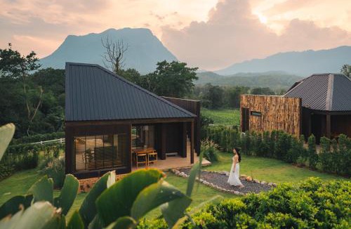 Chiang Dao Hotel | The CAMPIAN