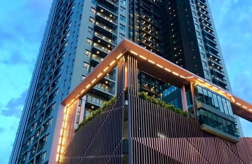 Sukhumvit Condo | The City Never Sleeps