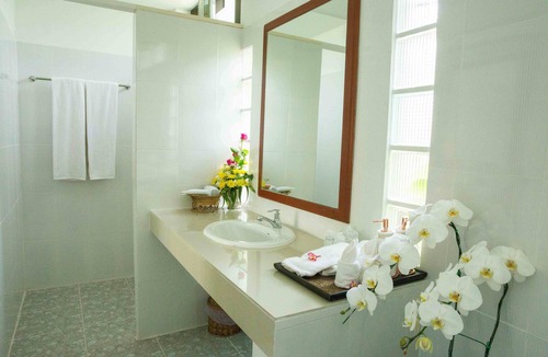 Mae Nam Hotel | The Florist Resort