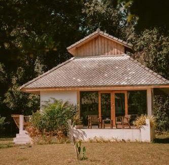 Pai Bed & Breakfast | The Hideaway Village