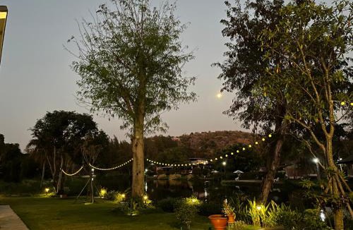 Hua Hin Bed & Breakfast | The Little Clay House (Huahin)