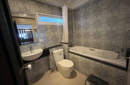 North Pattaya Condo | The Ocean Private beach