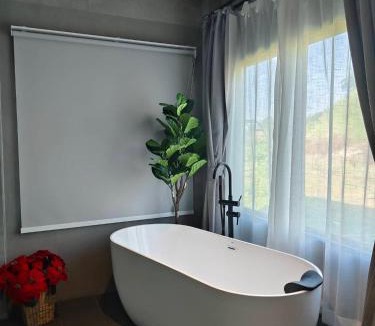 Pak Chong Villa | The Peak Hill Pool Villa