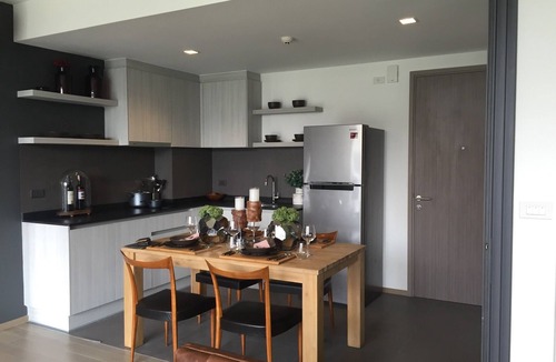 Phaya Yen Apartment | The Valley 23Estate by Away