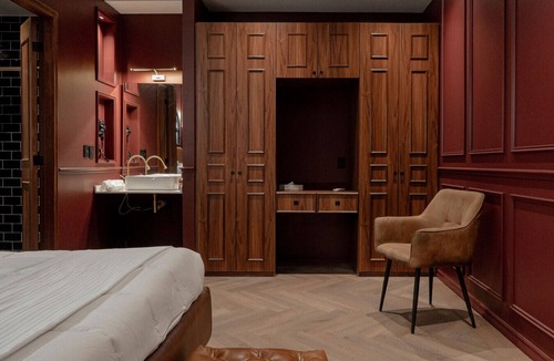 Benito Juarez Bed & Breakfast | Timeless Elegance with City Views