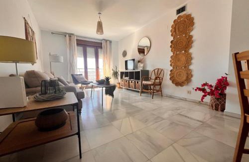 Valbueno Apartment | Titan, edificio Hipercor, con Parking