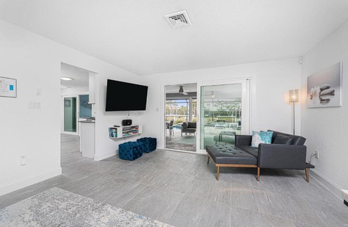 Punta Gorda Villa | Tranquility Waterfront Villa with Pool & Dock