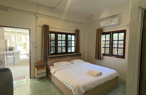 Taling Ngam Hostel | TRIBE by Aforetime