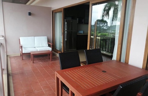 Bang Bao Bay House | Tropical Penthouse - Infinity Pool