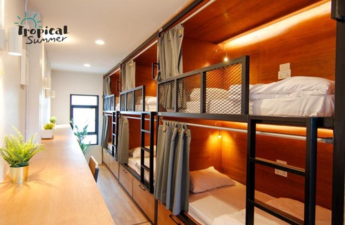 Sathorn Hostel | Tropical Summer Hostel