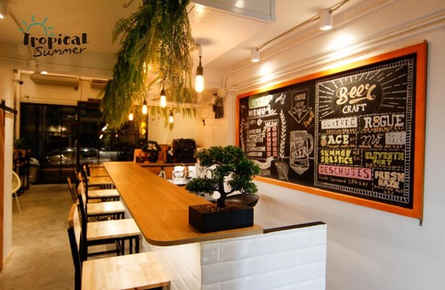Sathorn Hostel | Tropical Summer Hostel