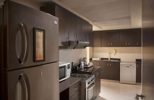 Al Sufouh 2 Apartment | Two Bedroom Apartment Near Internet City Metro 14