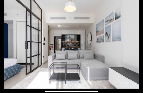 Dubai Apartment | Two Bedroom Luxury Dubai Hills Apartment Centrally Located