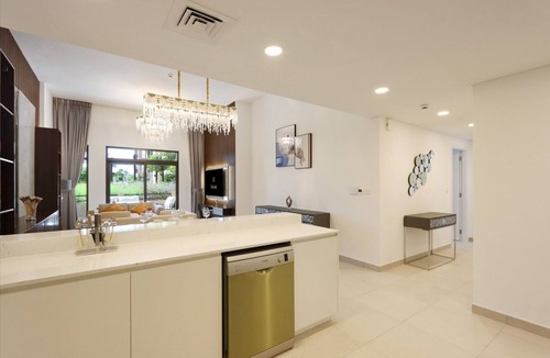Umm Suqeim 3 Apartment | Upgraded 2BR Close to Souk Mall and Burj Al Arab