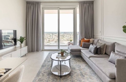 Bur Dubai Apartment | Upscale 1BR minutes away to Metro Station!