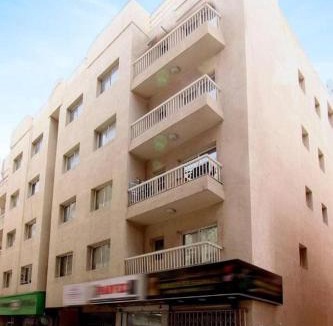 Al Barsha 1 Apartment | Urban Comfort Stay in Deira