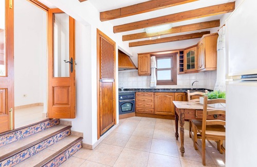Sencelles House | Vacation Home Can Grau with Pool & Wi-Fi