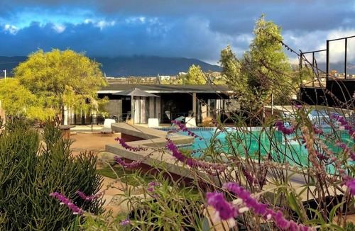 Valle de Guadalupe Cabin | Valle de Guadalupe Finca Cazosa.