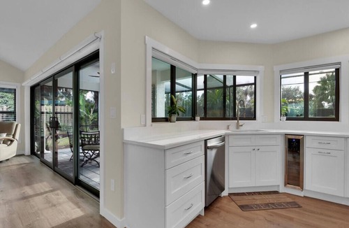 Pelican Bay House | Vanderbilt Beach Villa - Naples, FL