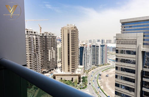 Dubai Sports City Apartment | Vash Dom Holiday Homes