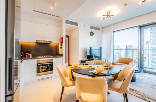 Dubai Marina Apartment | Vida Dubai Marina-1BR Retreat-Cityscape
