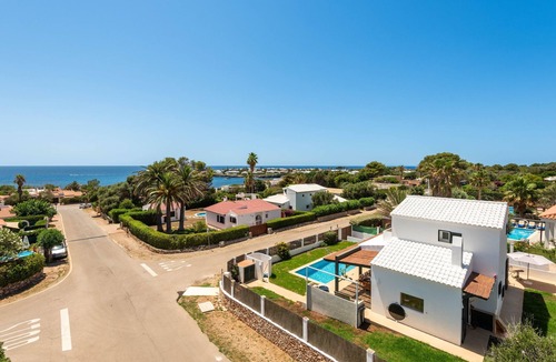 Binisafua Villa | Villa 'Binimadi' with Sea View, Wi-Fi and Air Conditioning