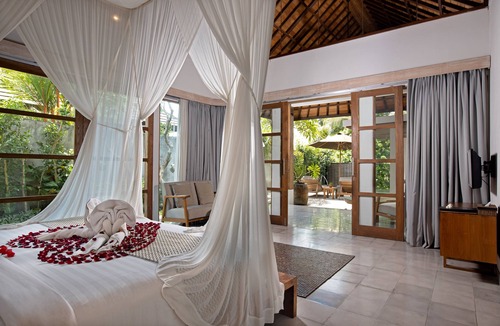 Lodtunduh Hotel | Villa Kayu Lama