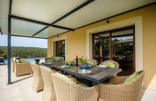 Sol de Mallorca Villa | Villa 'Luxurious Villa Sol de Mallorca' with Mountain View, Pool & Wi-Fi