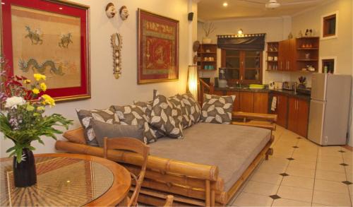 Legian Villa | Villa Naga Maya