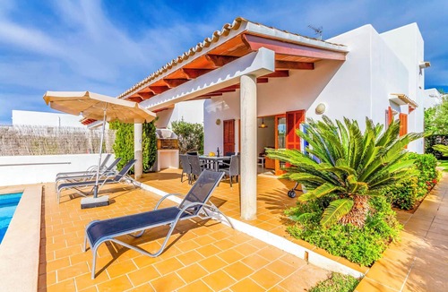 Cala d'Or Villa | Villa Pi Verd - Three Bedroom Villa, Sleeps 6
