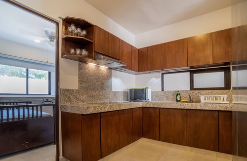 Chicxulub Puerto Villa | Villa Tropical alberca privada