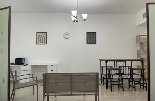 Al Barsha Apartment | VINTAGE CRAFT STAYS