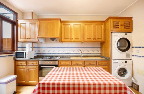 Cala Bona Apartment | Vives Apartment Ref 9002 with Sea View, Wi-Fi, and Air Conditioning