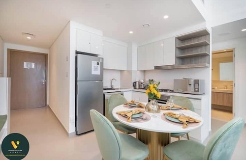 Za'abeel 2 Apartment | Vogue | Downtown with Direct Access to Dubai Mall