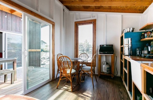 Kalapana Apartment | Volcano Escape Epic Tiny Home on Lava Field with Volcano Views