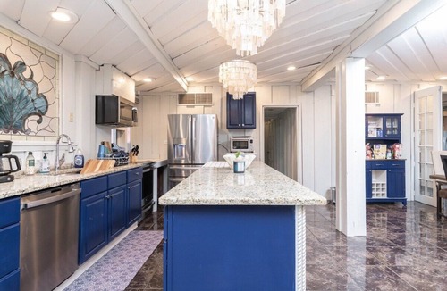 Riverview House | Waterfront 6BR Oasis Pool Gym Huge Dock
