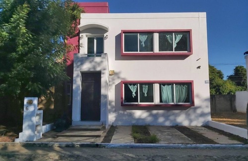 Club Santiago House | Weekend House