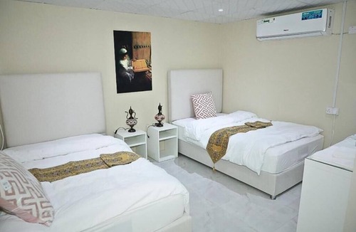 Dubai Bed & Breakfast | Welcoming Bed & Breakfast in Private Desert Camp Deluxe Room