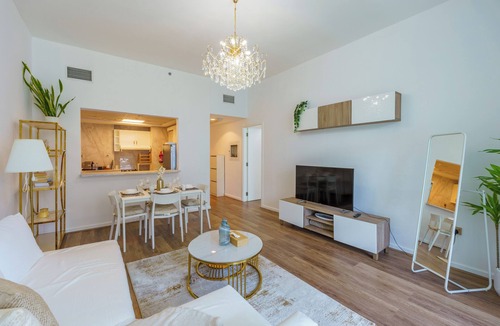 Barsha Heights Apartment | WelHome - Beautiful 1BR Apt. in Al Barsh