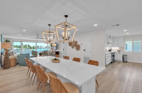 Holmes Beach Apartment | Westbay Point Moorings 274 Home