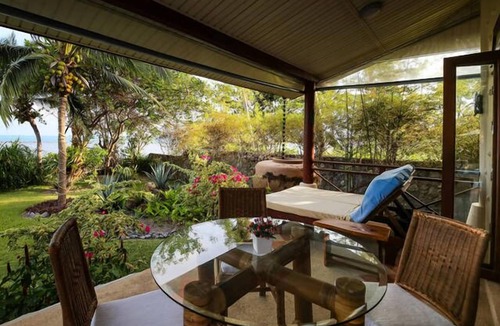 Thong Krut Villa | Wonderful 2BRM Villa with pool & gardens
