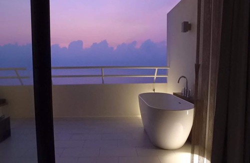 Pak Nam Pran Hotel | Yambay Hua Hin
