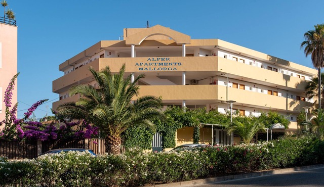 Alper Apartments