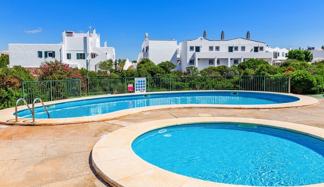 Apartment 'Biniforcat 28' with Garden View, Wi-Fi and Air Conditioning